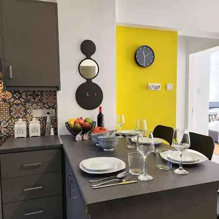 Lazuli Frida Two Bedroom * לרנקה