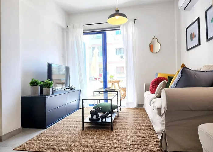 Lazuli Frida Two Bedroom アパート ラルナカ