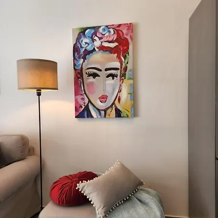 Апартаменти Lazuli Frida Two Bedroom Ларнака