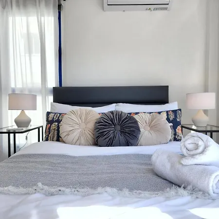 Lazuli Frida Two Bedroom *