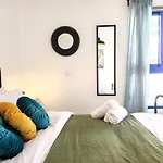 Lazuli Frida Two Bedroom *